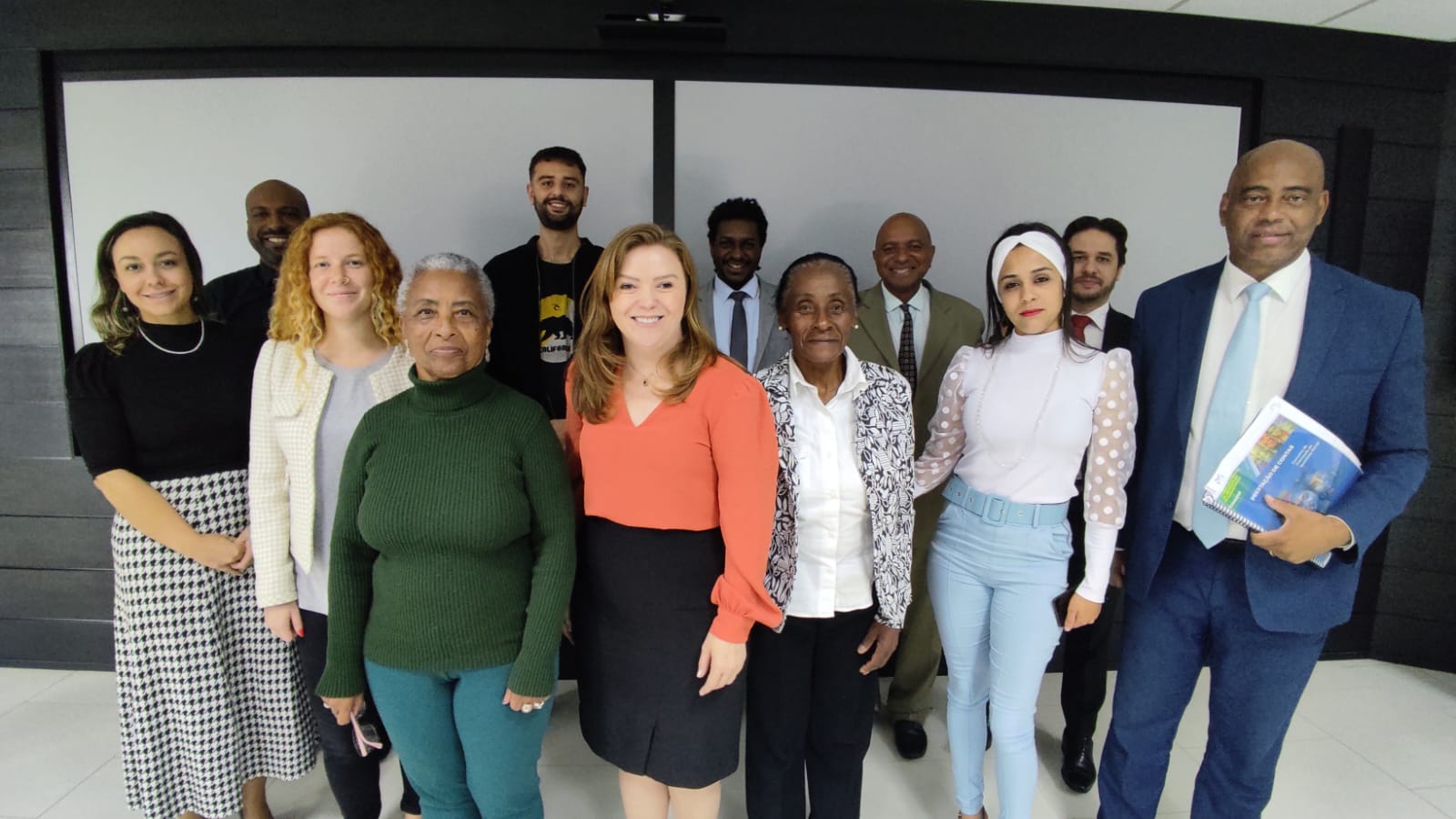 Secretaria da Mulher e Consepir debatem políticas de promoção à igualdade racial